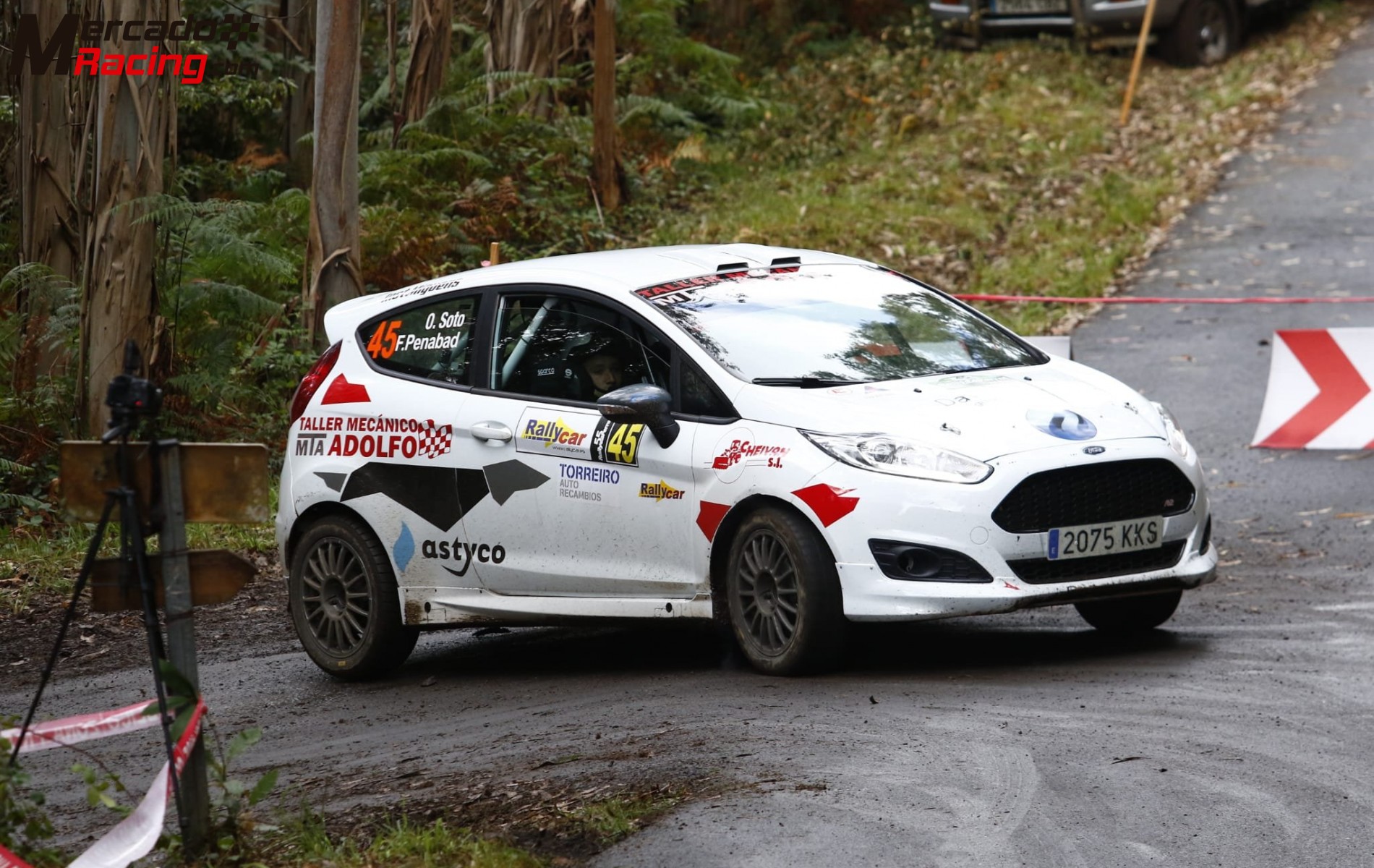 Ford fiesta r2t m-sport