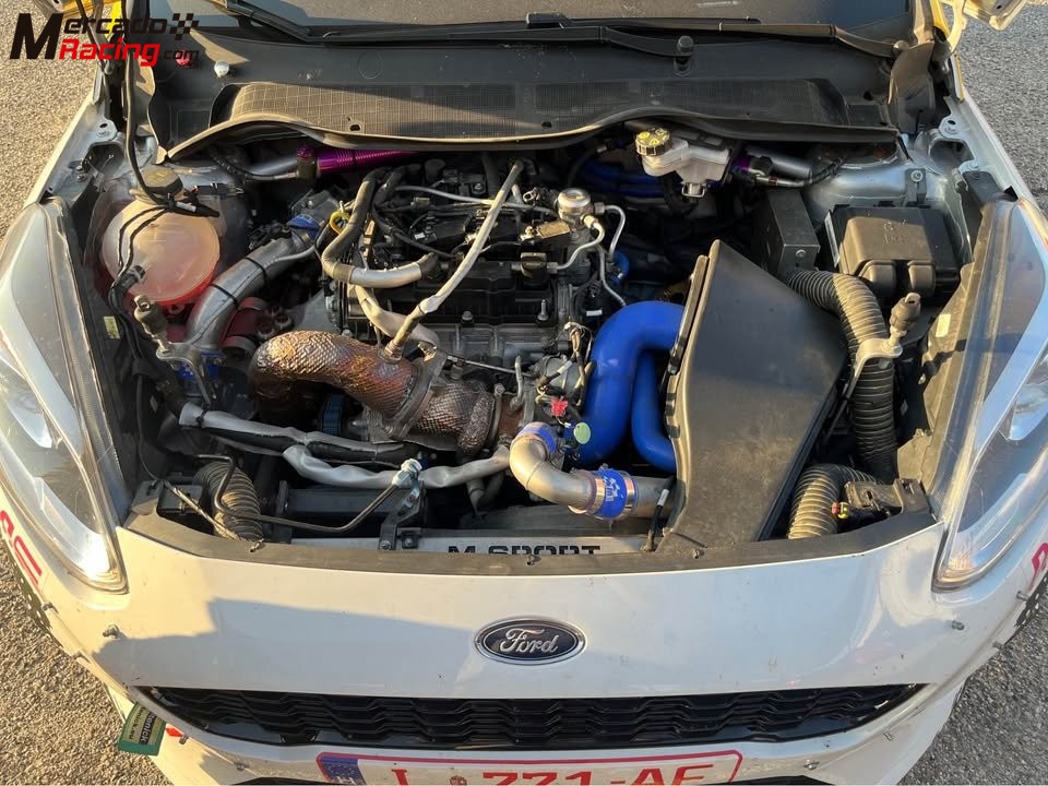 Ford fiesta rally4 #92