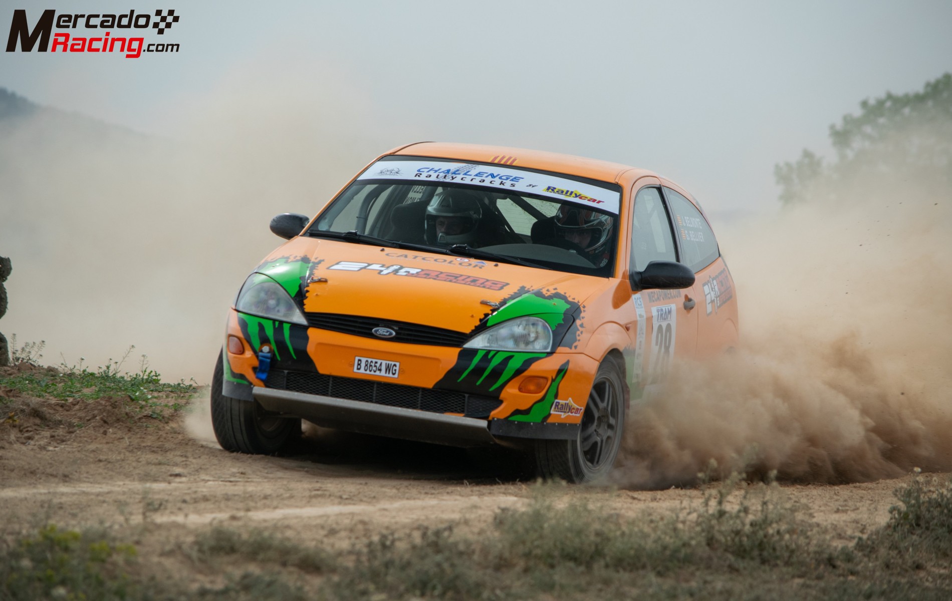 Se vende ford de la copa kumho/racvn