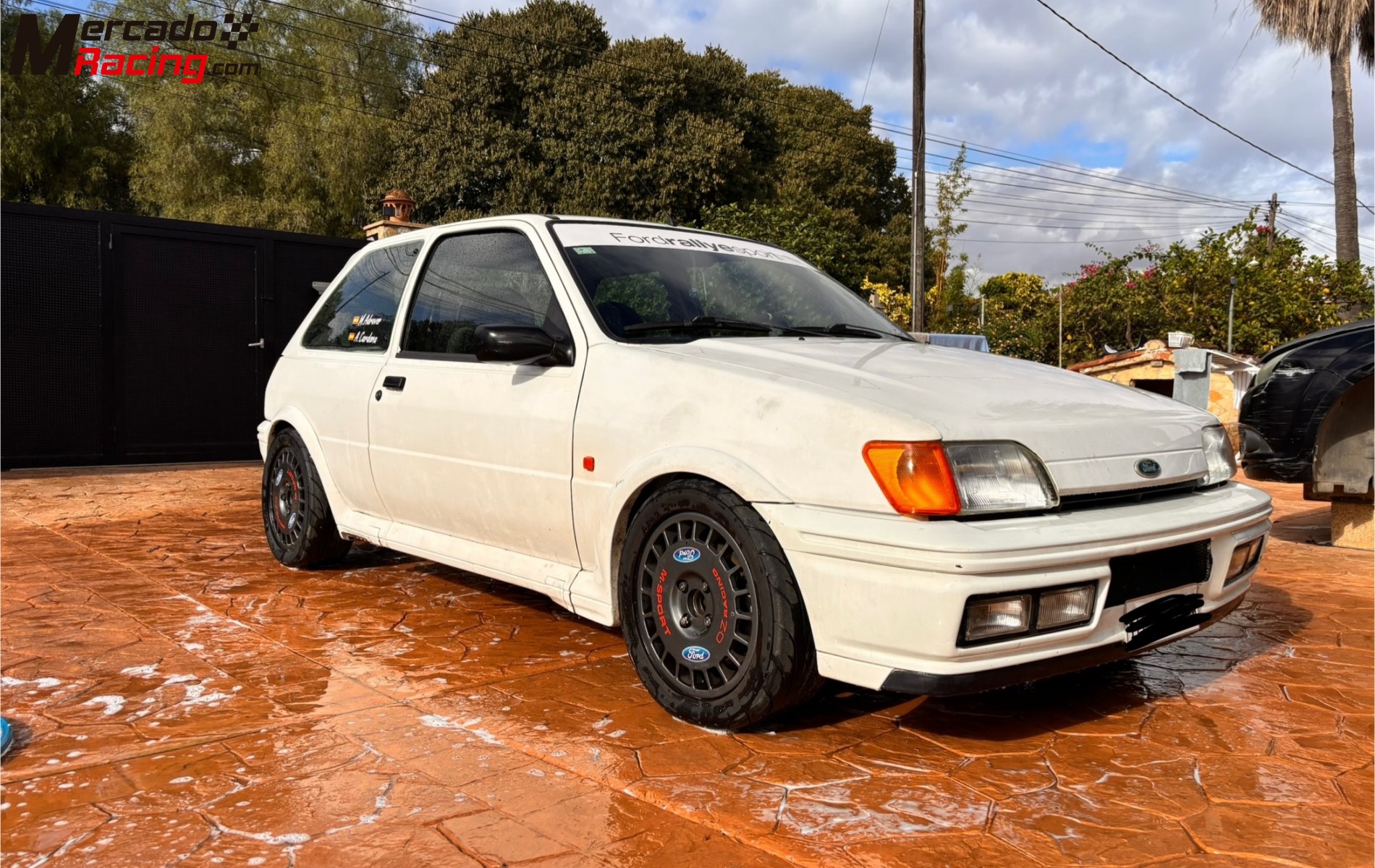 Ford fiesta rs1800