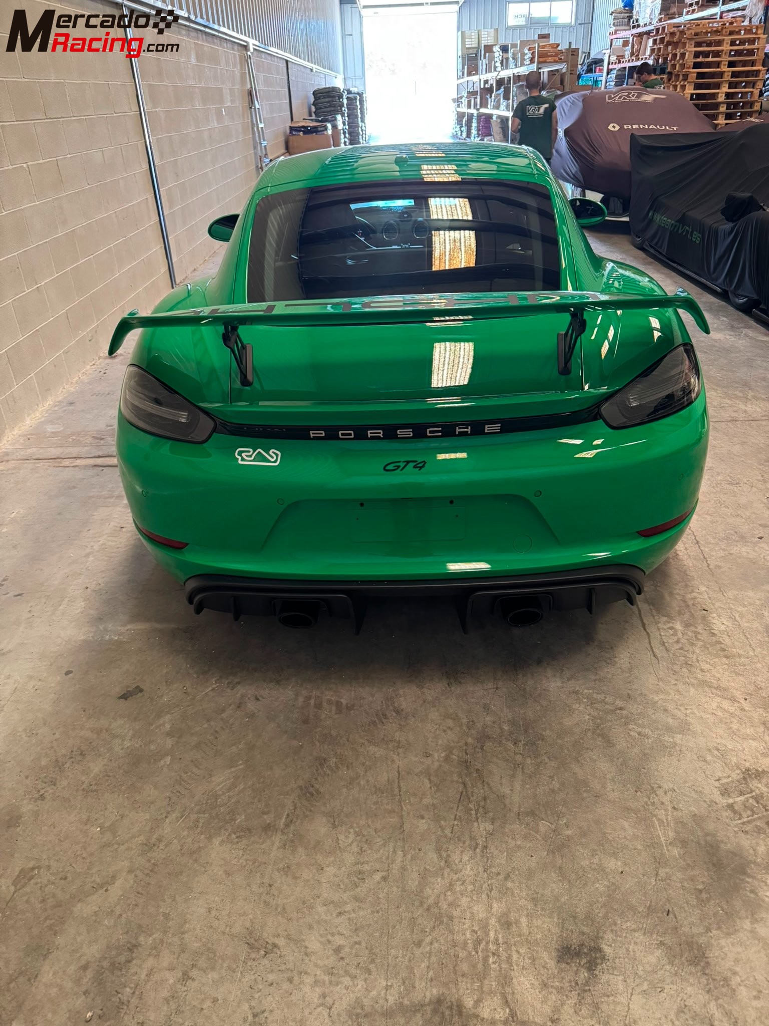 Porsche 718 gt4