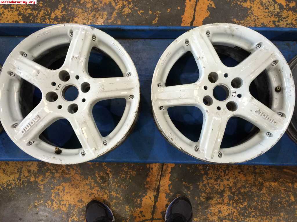 2 llantas clio sport   4 llantas momo  7.0x15  (200€)