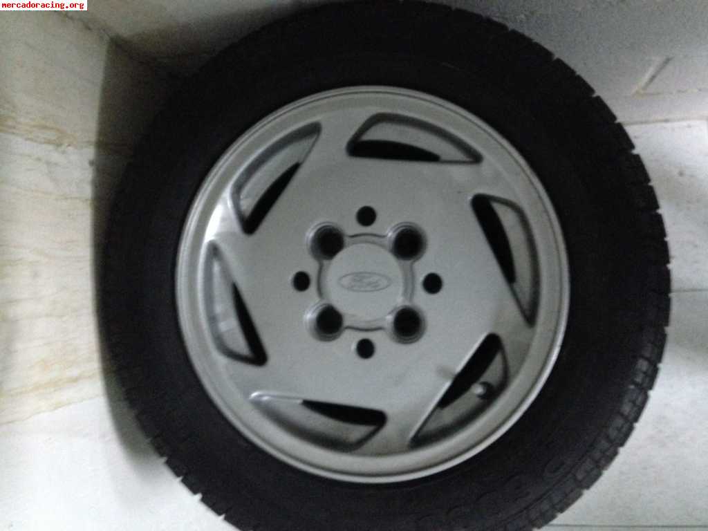 Llantas con neumáticos de ford fiesta xr2i