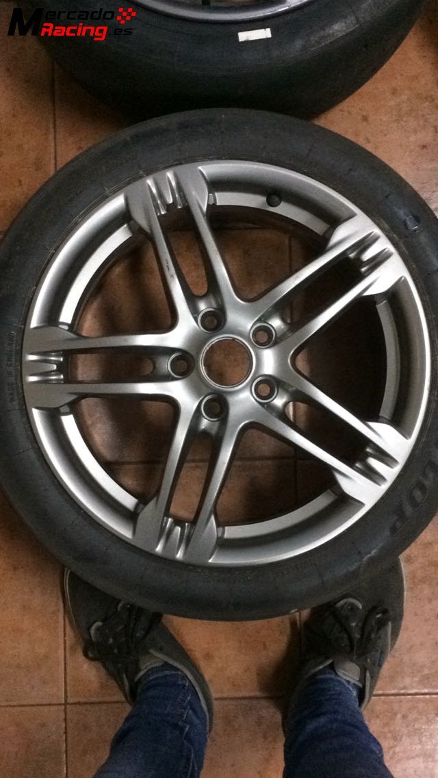 Llantas clio sport 3 fase 2    slicks dunlop 