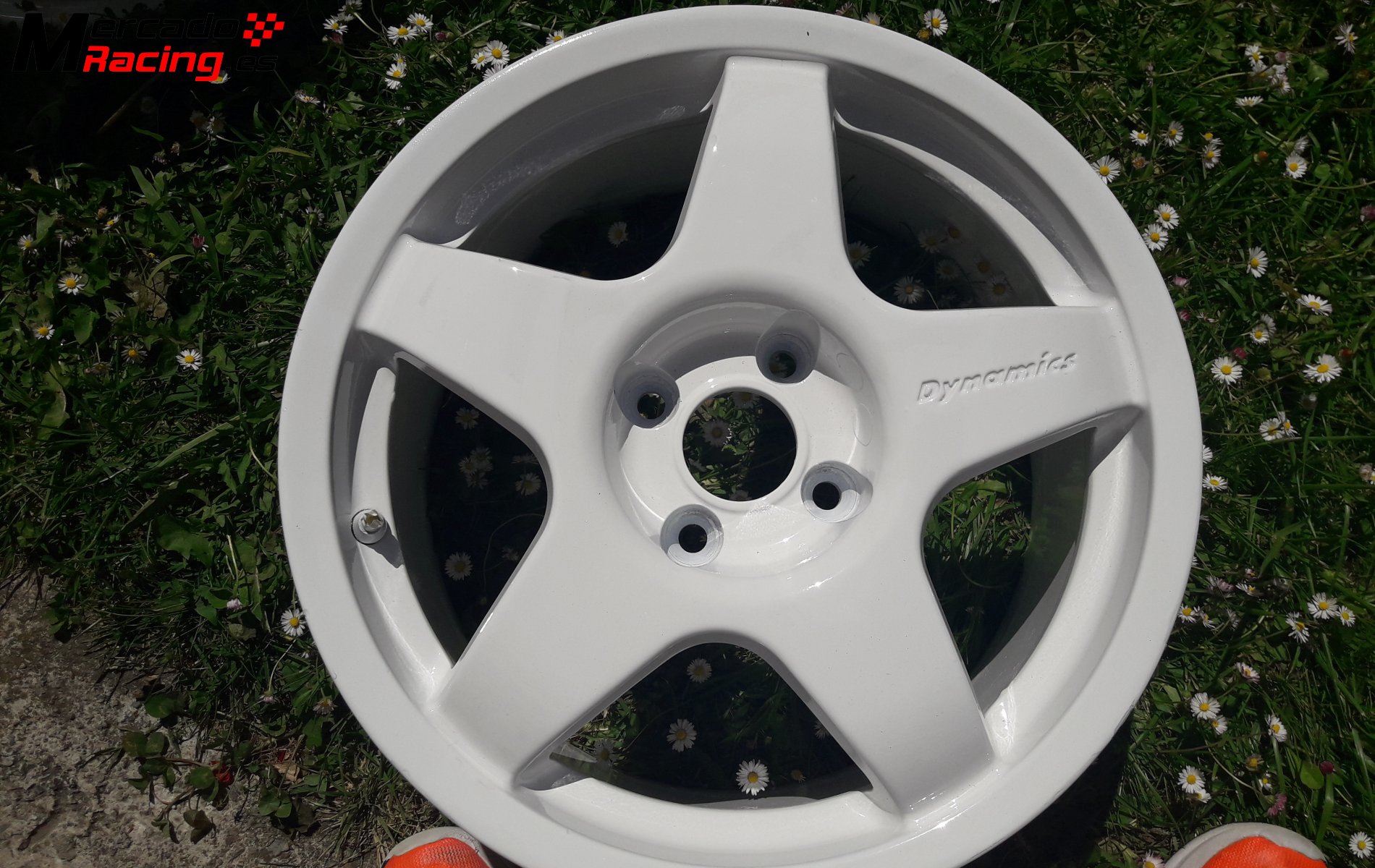 Vendo 4 llantas team dynamics 4x100 15 pulgadas