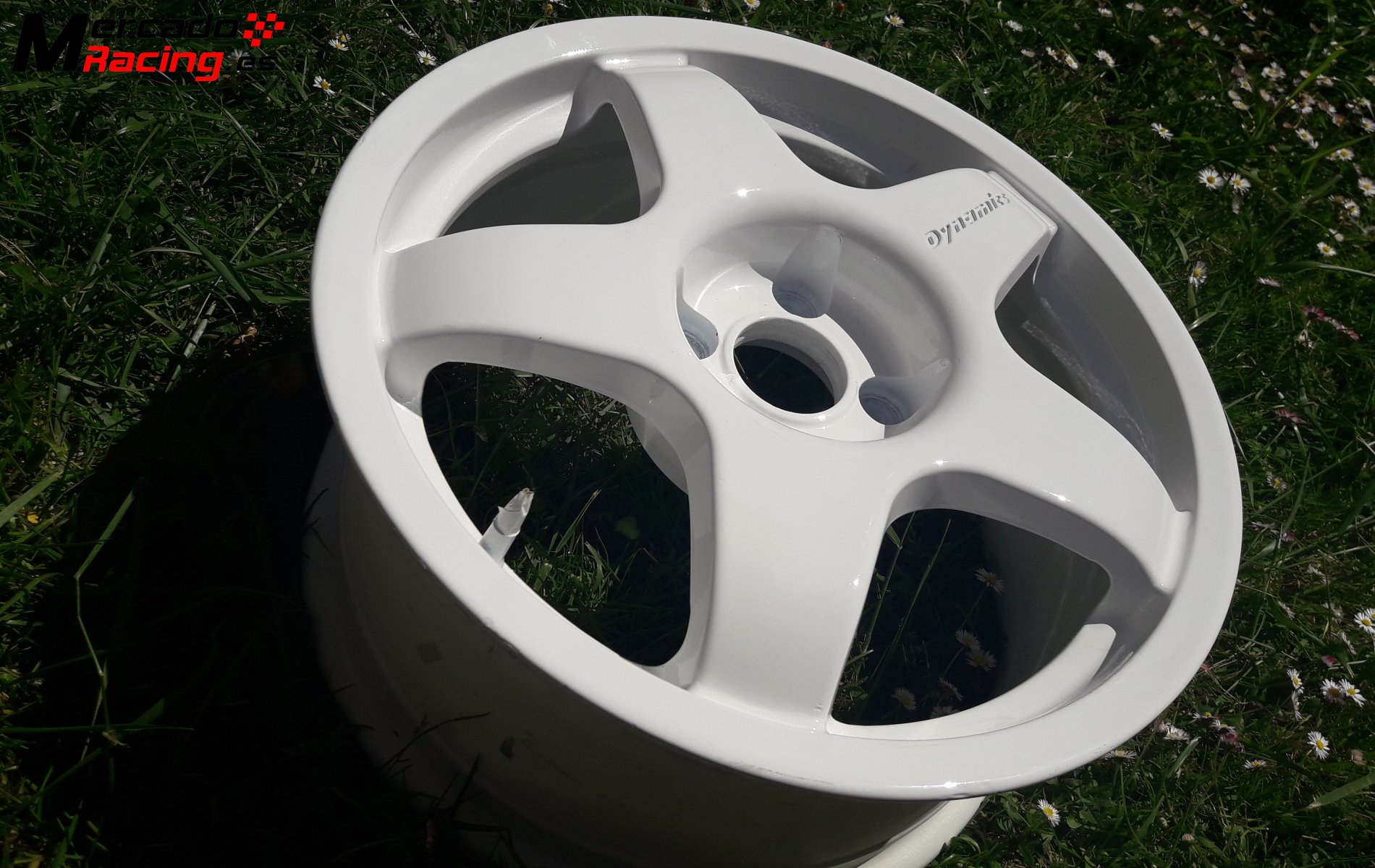 Vendo 4 llantas team dynamics 4x100 15 pulgadas