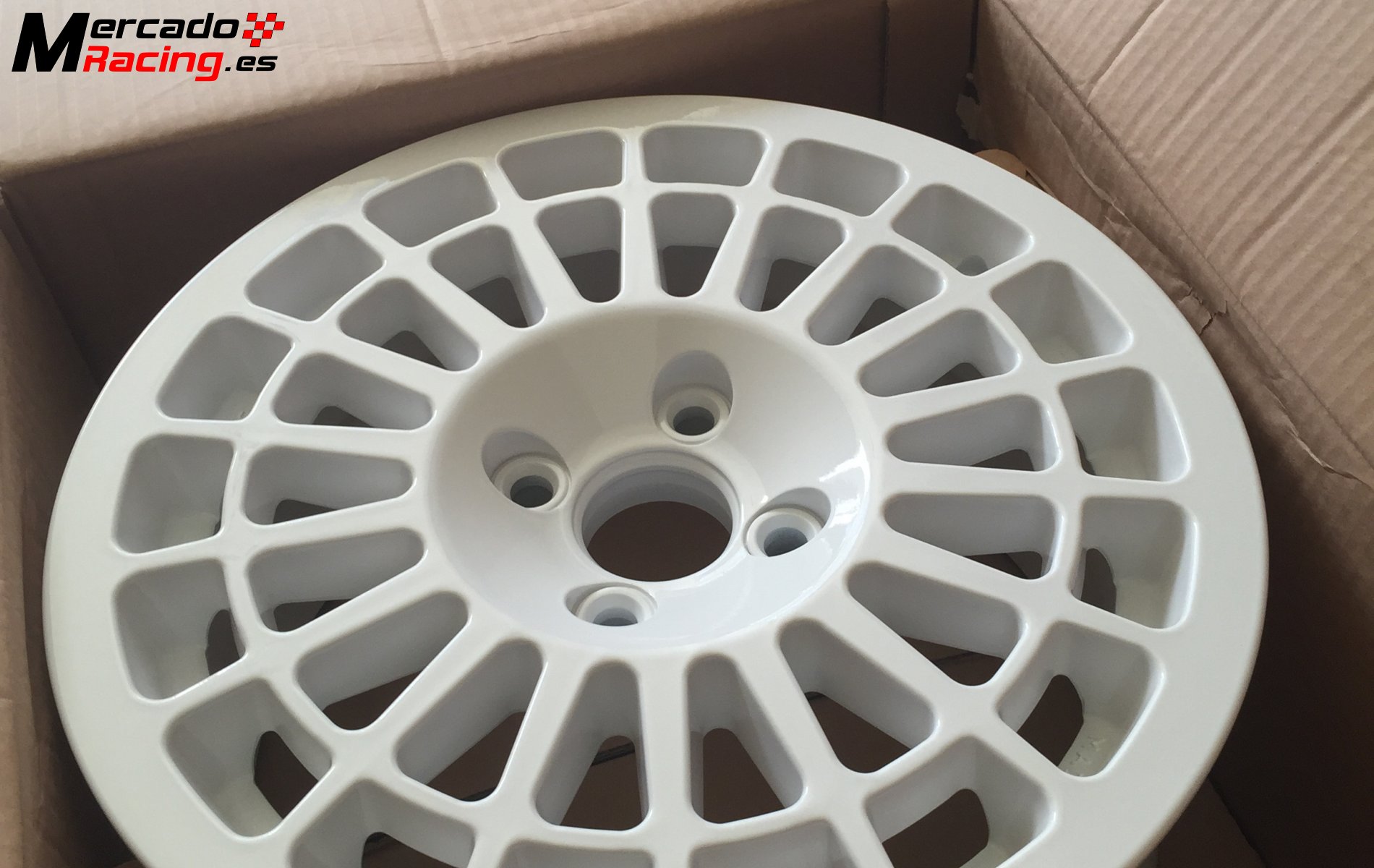 Llantas tipo th2 y montecarlo, gran calidad bujes 4x100 y 5x