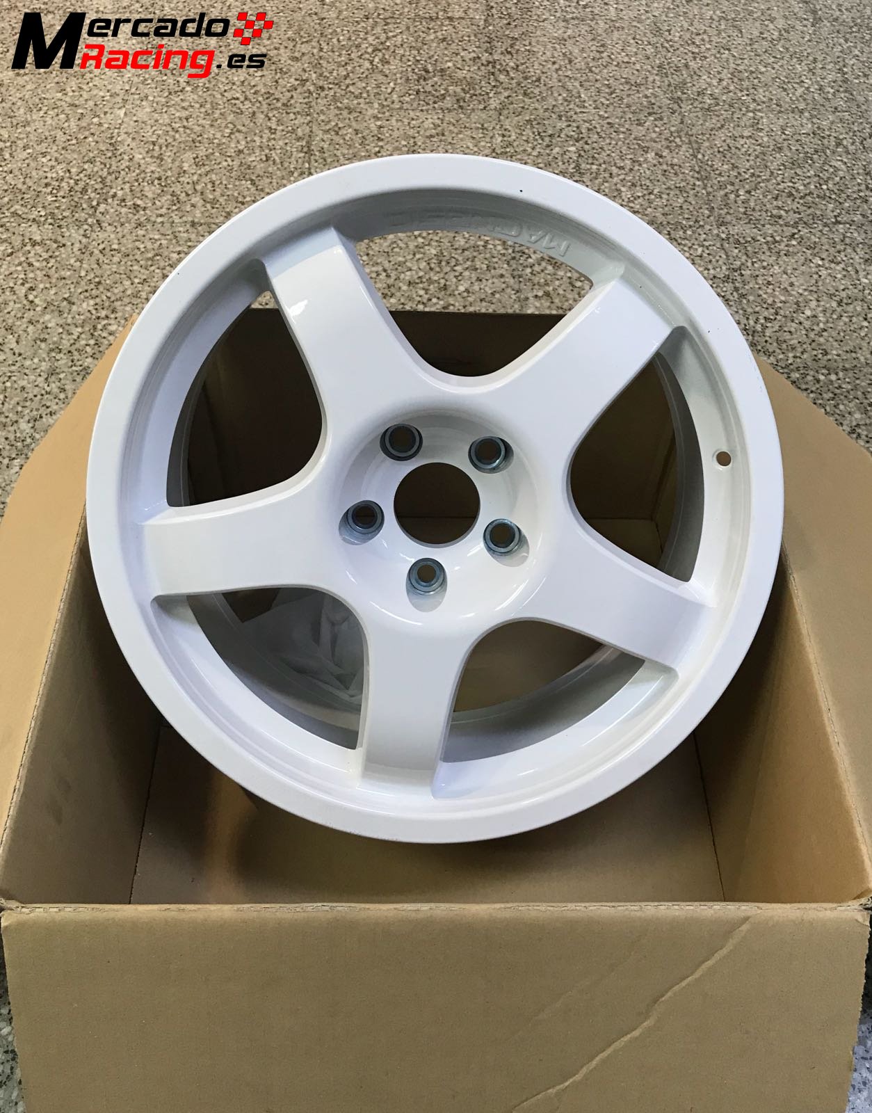 Oz magnesio enkei wrc 18x8 replica braid