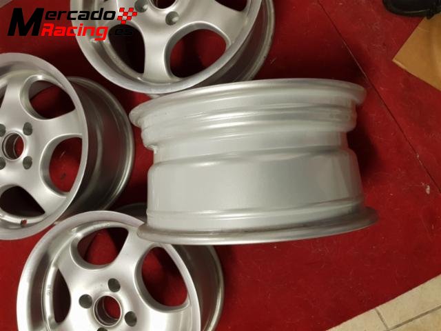 Se vende llantas rial 4x108 en 15  