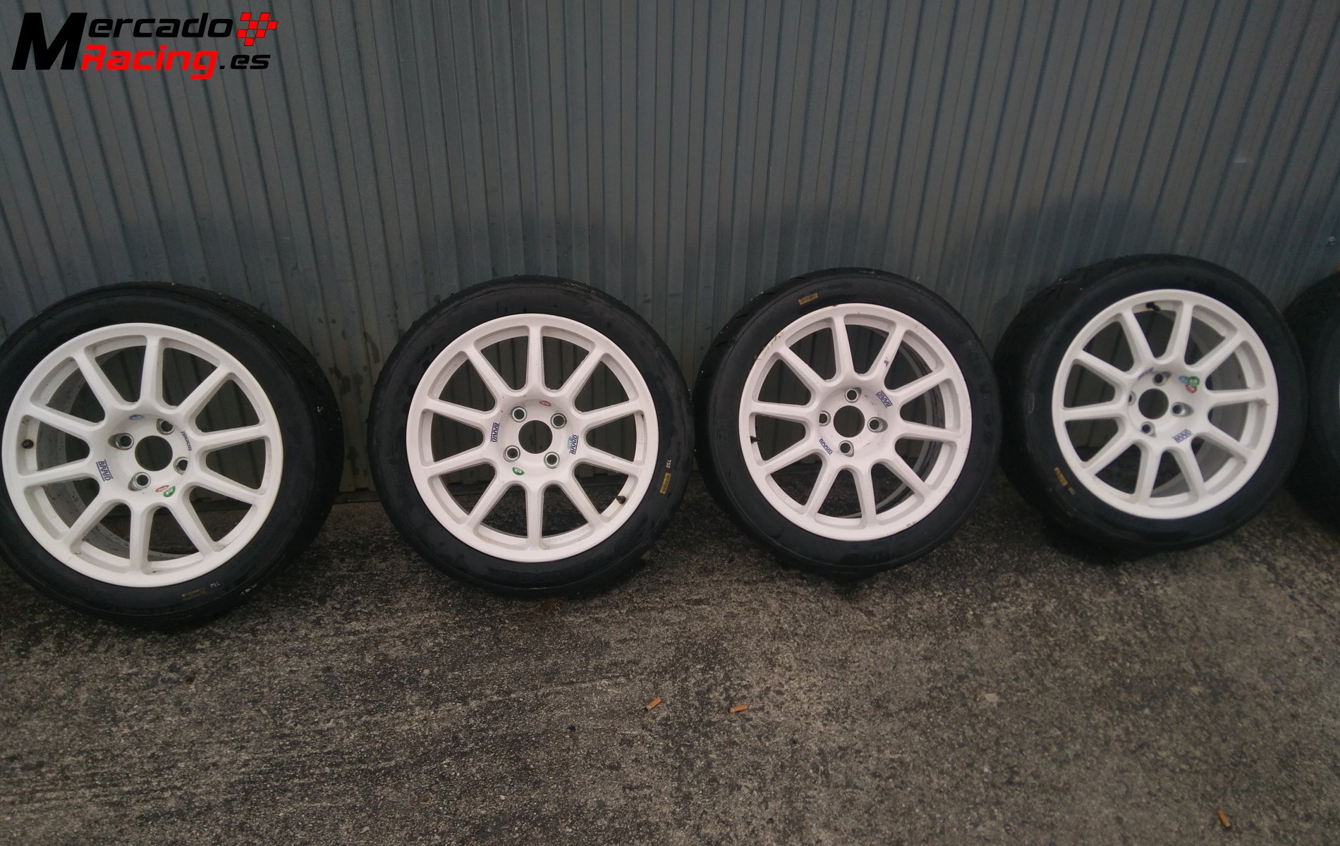 Se venden llantas braid y slicks hankook