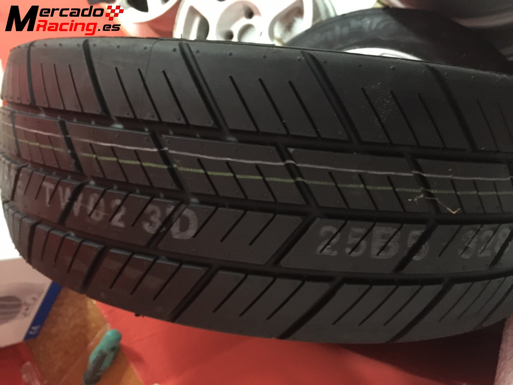 Llantas targa 4x108 15¨ psa con neumaticos kumho lluvia tw02