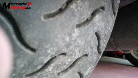 Llanta saxo 4x108 con slicks hankook