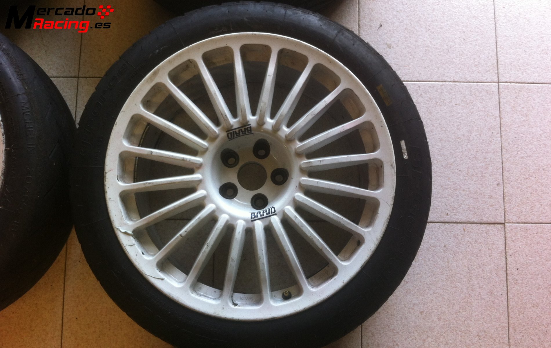 Llantas braid 18×8 et 12mm 5×100 fullrace winrace