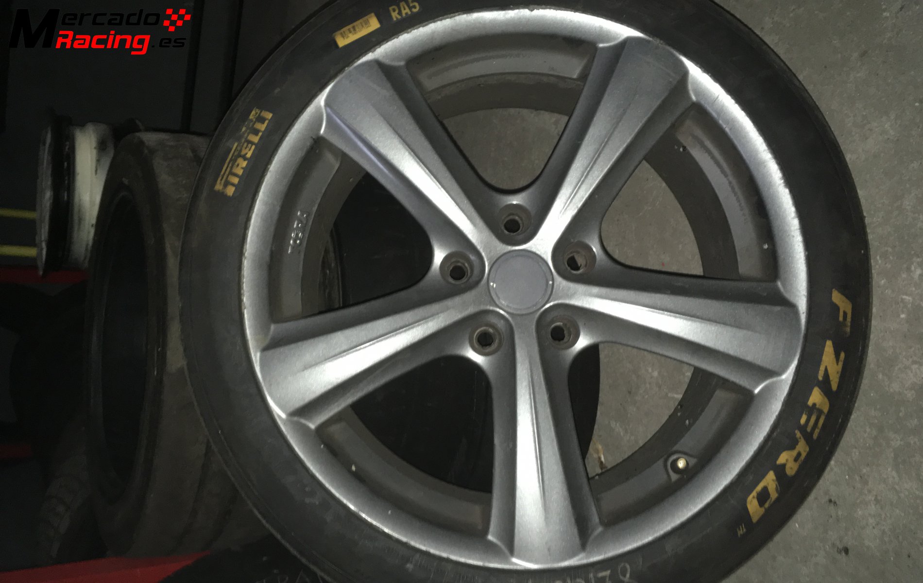 Llantas bmw 18” con gomas pirelli