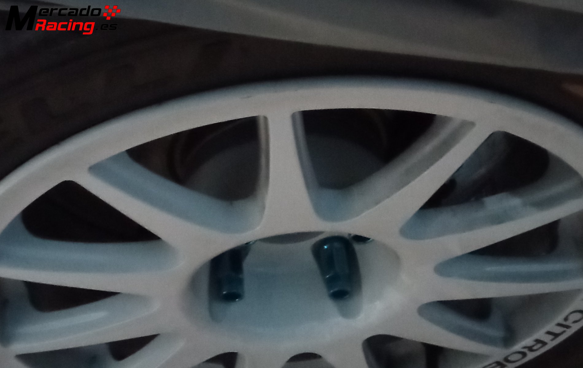 5 llantas de citroen r2 