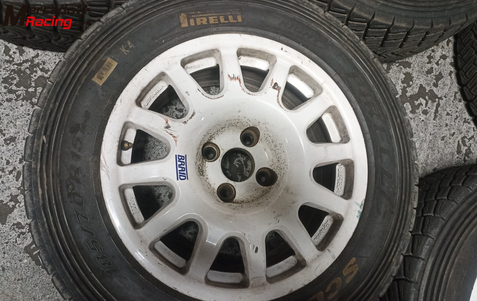  5 braid fullrace-t en 65x15 con pirellis scorpion