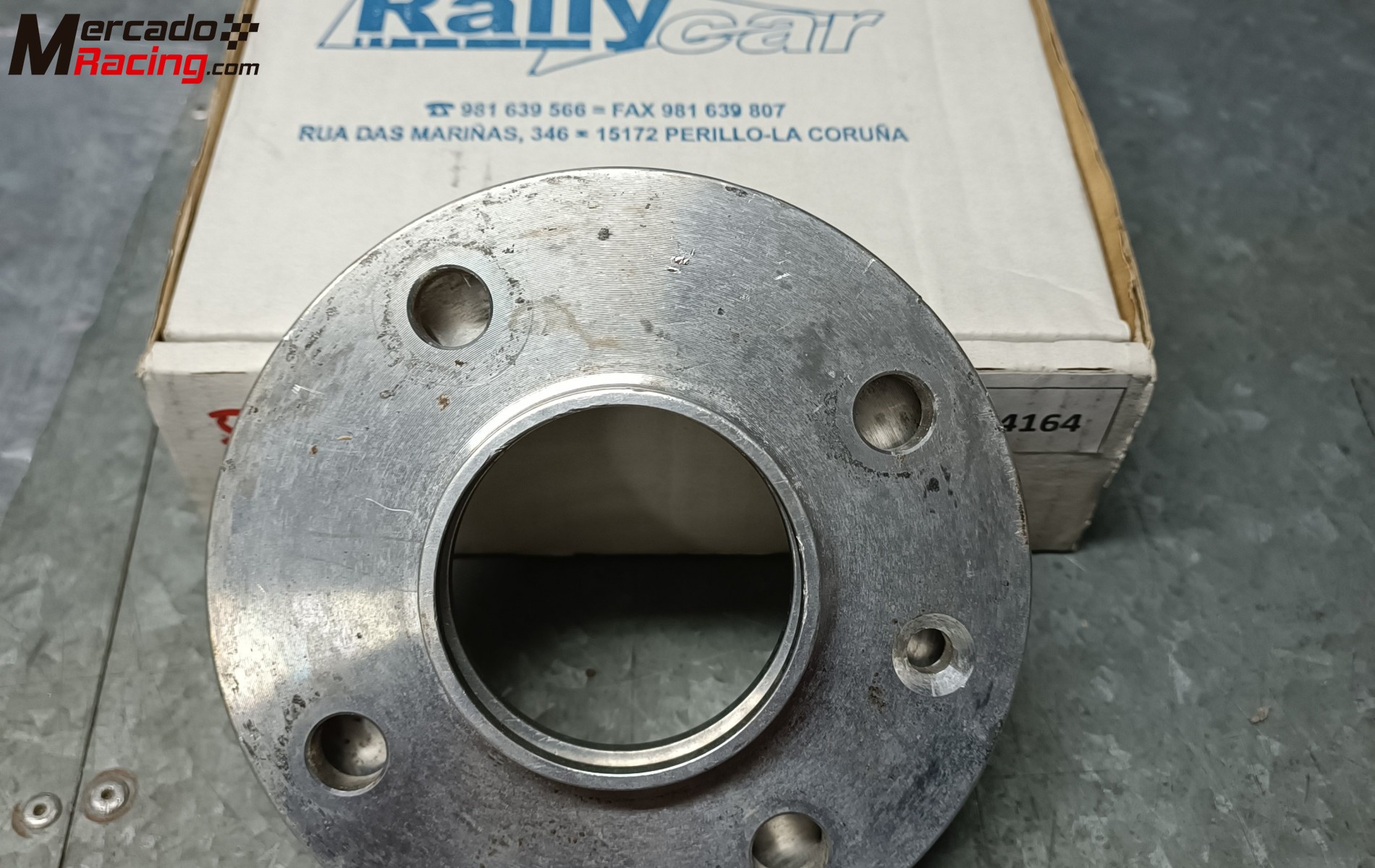 Se vende separadores rallycar 10mm peugeot.