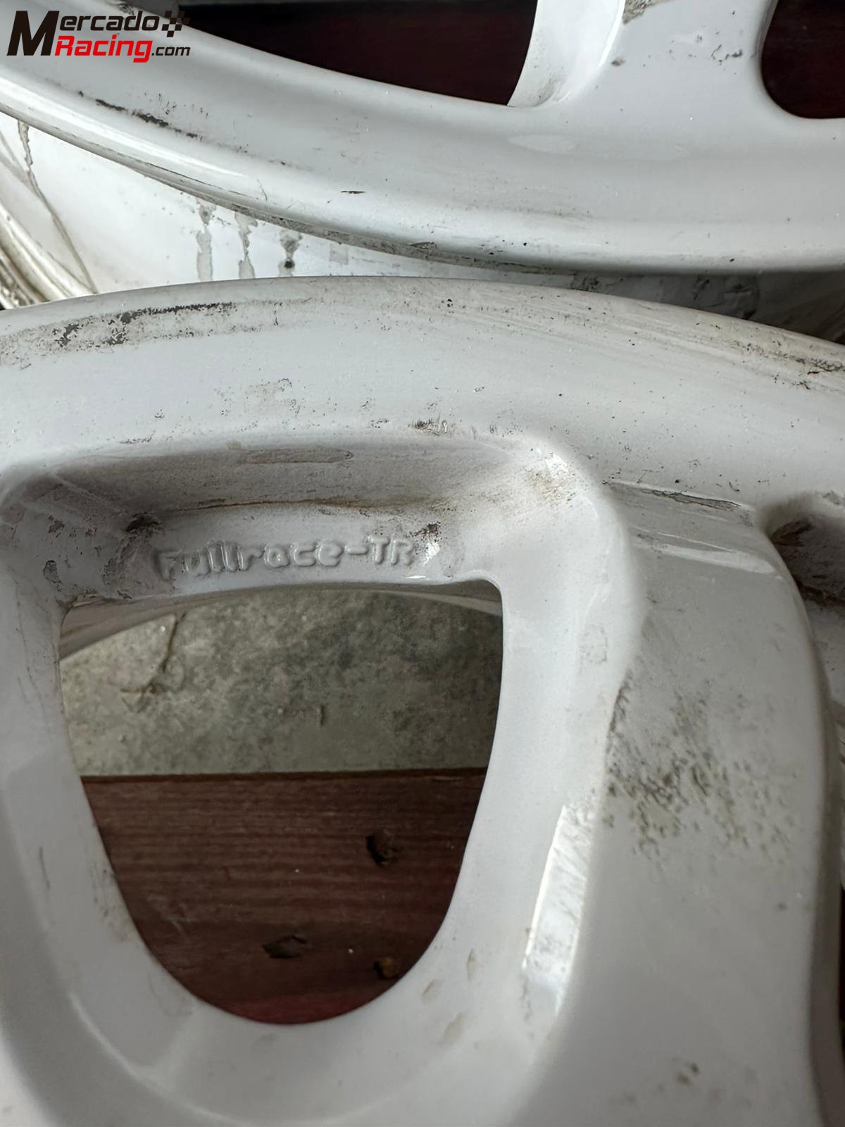 4 + 1 llantas braid full race tr 15”  un solo uso