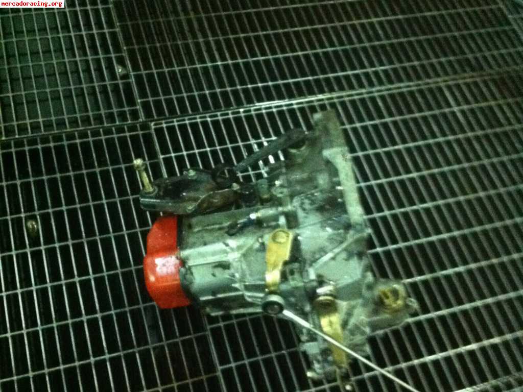 Vendo caja de cambios saxo.ax....