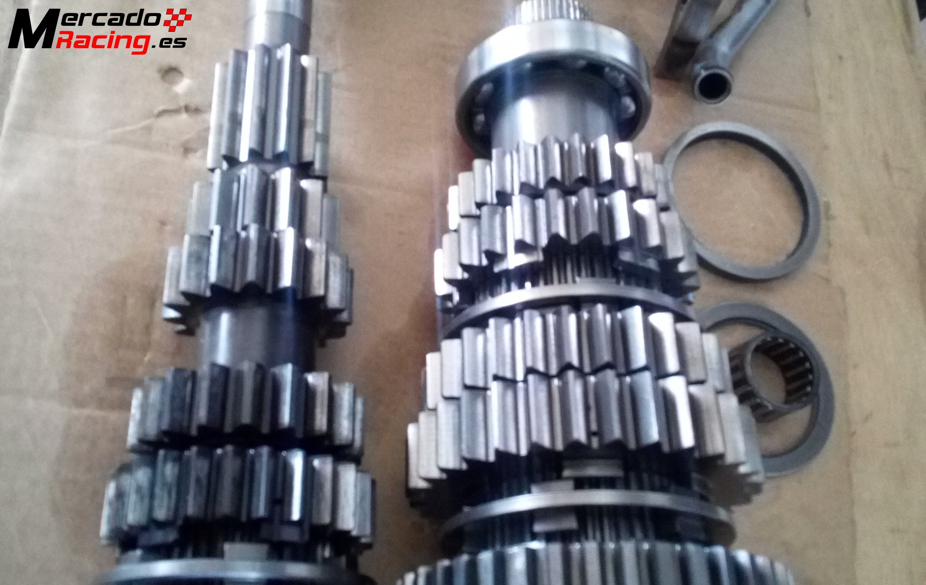 Caja crabots fia  subaru sti 2005 5000e