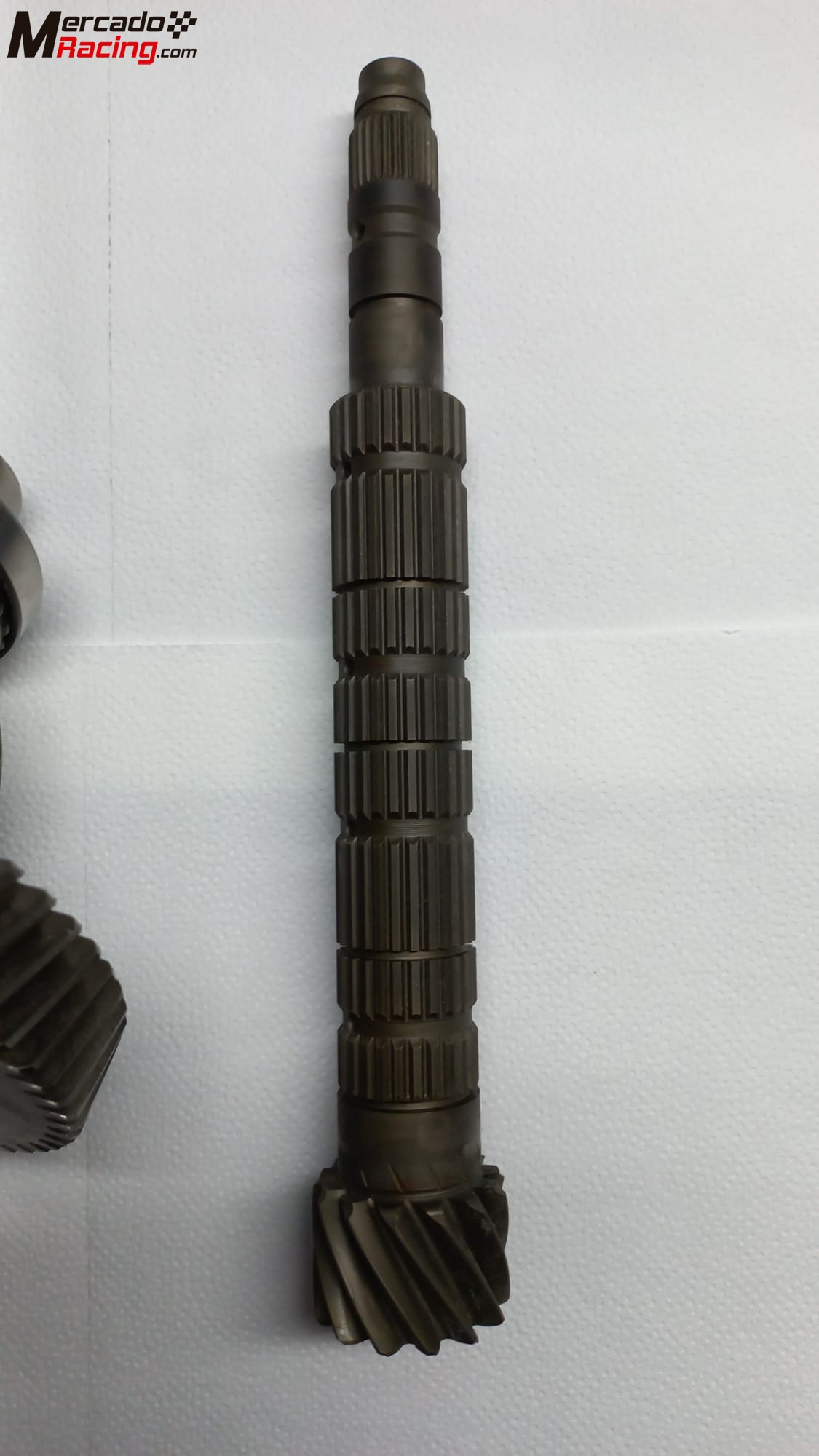 Grupo corto 13x64 moderno