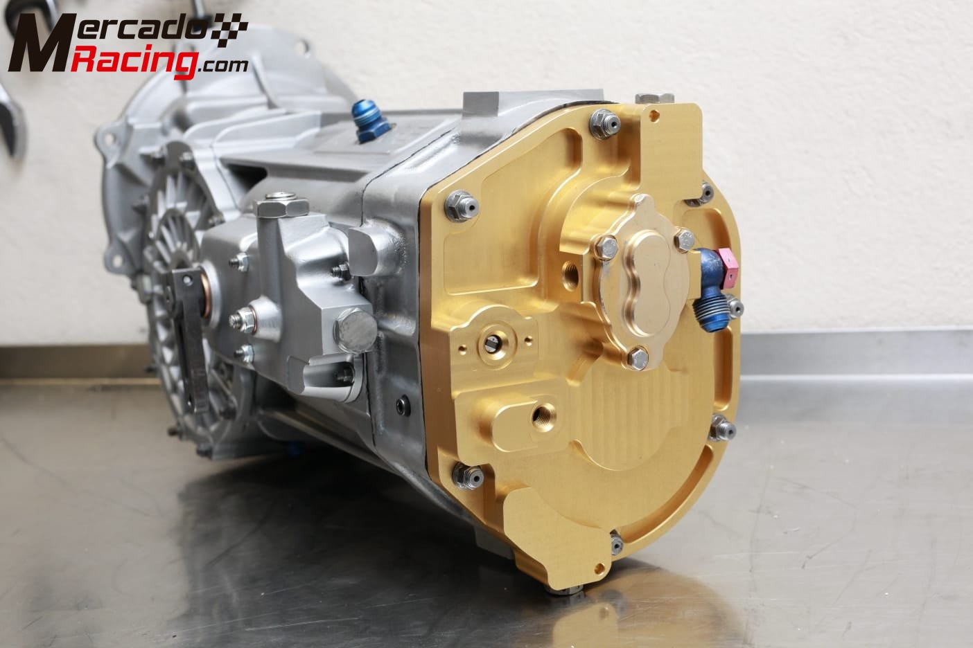 Gearbox for radical sr8