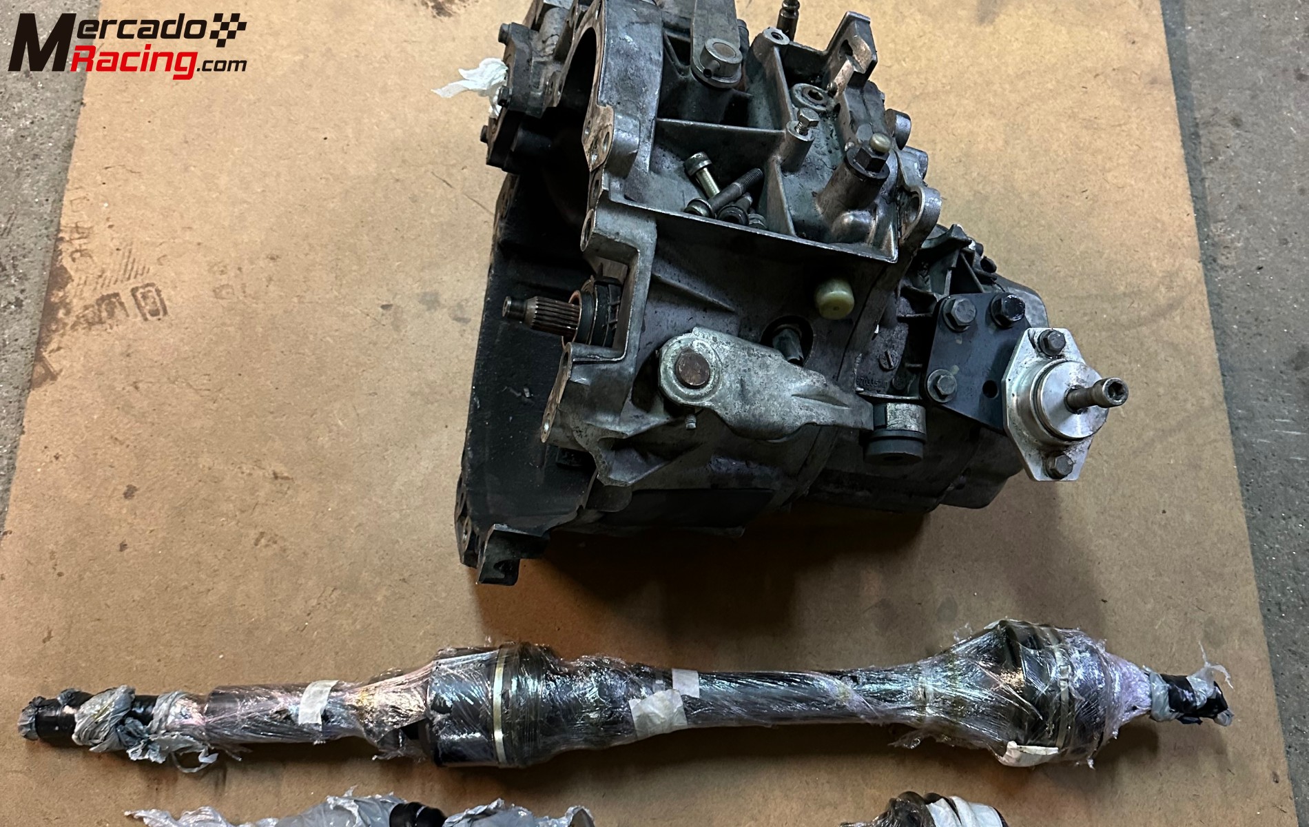 Caja be5sman saxo/106