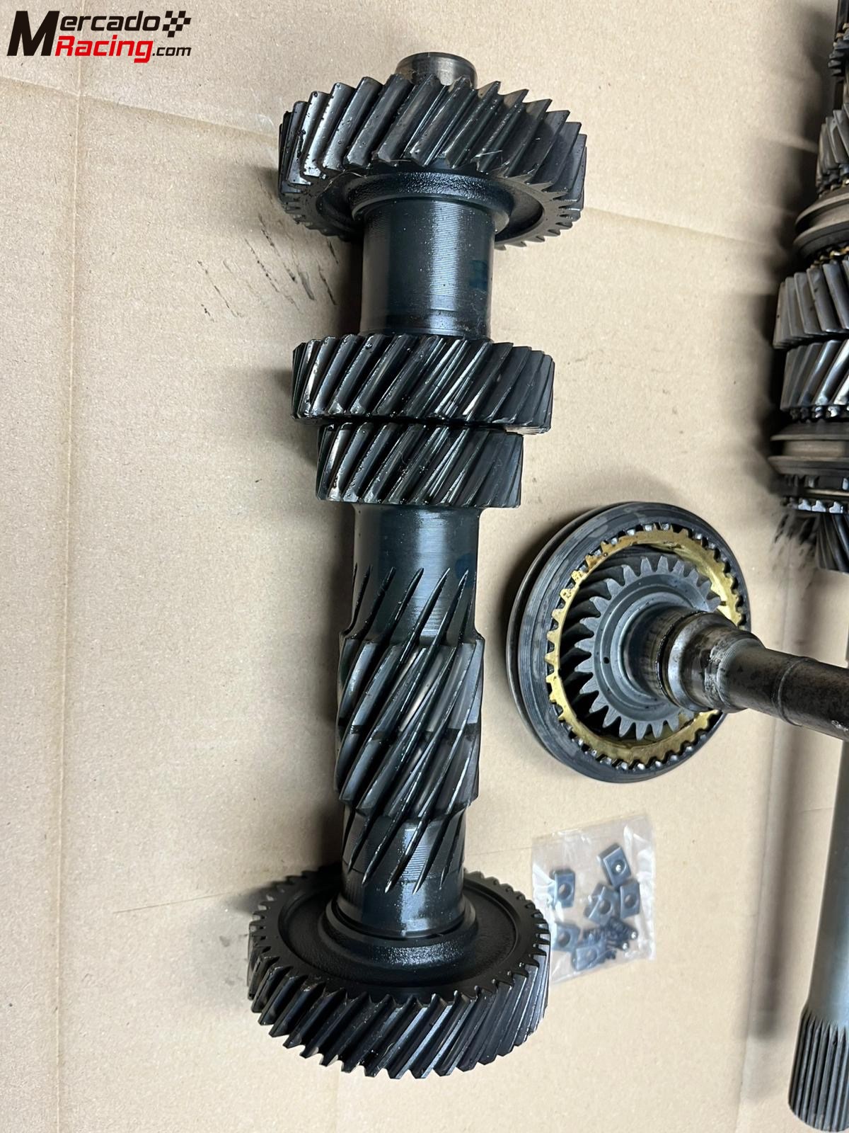 Piñoneria interior de serie, completa para caja de cambios ford sierra o escort cosworth 4x4