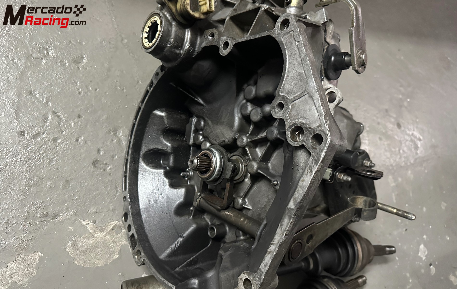 Caixa ma para saxo cup