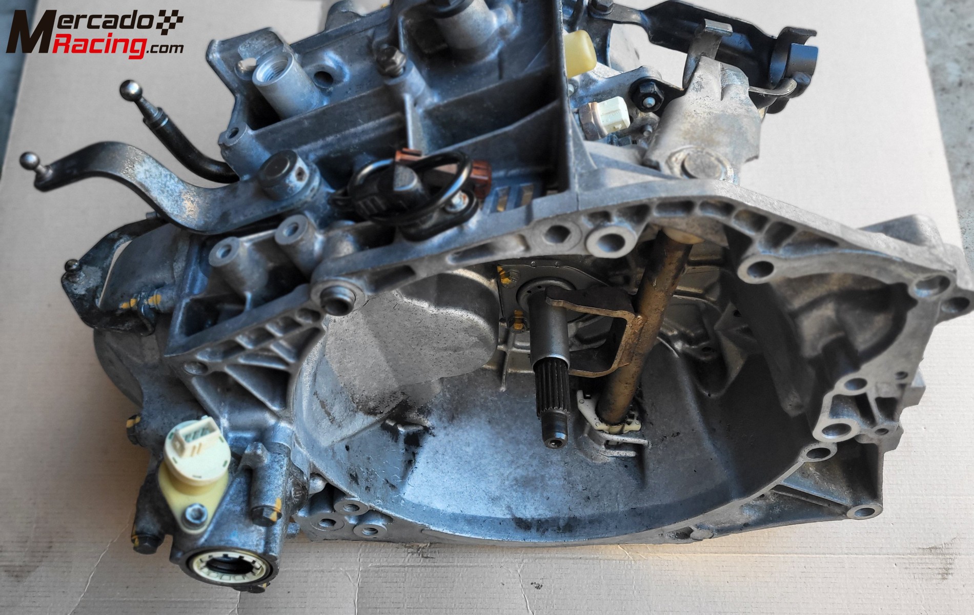 Caja 6v 306 gti