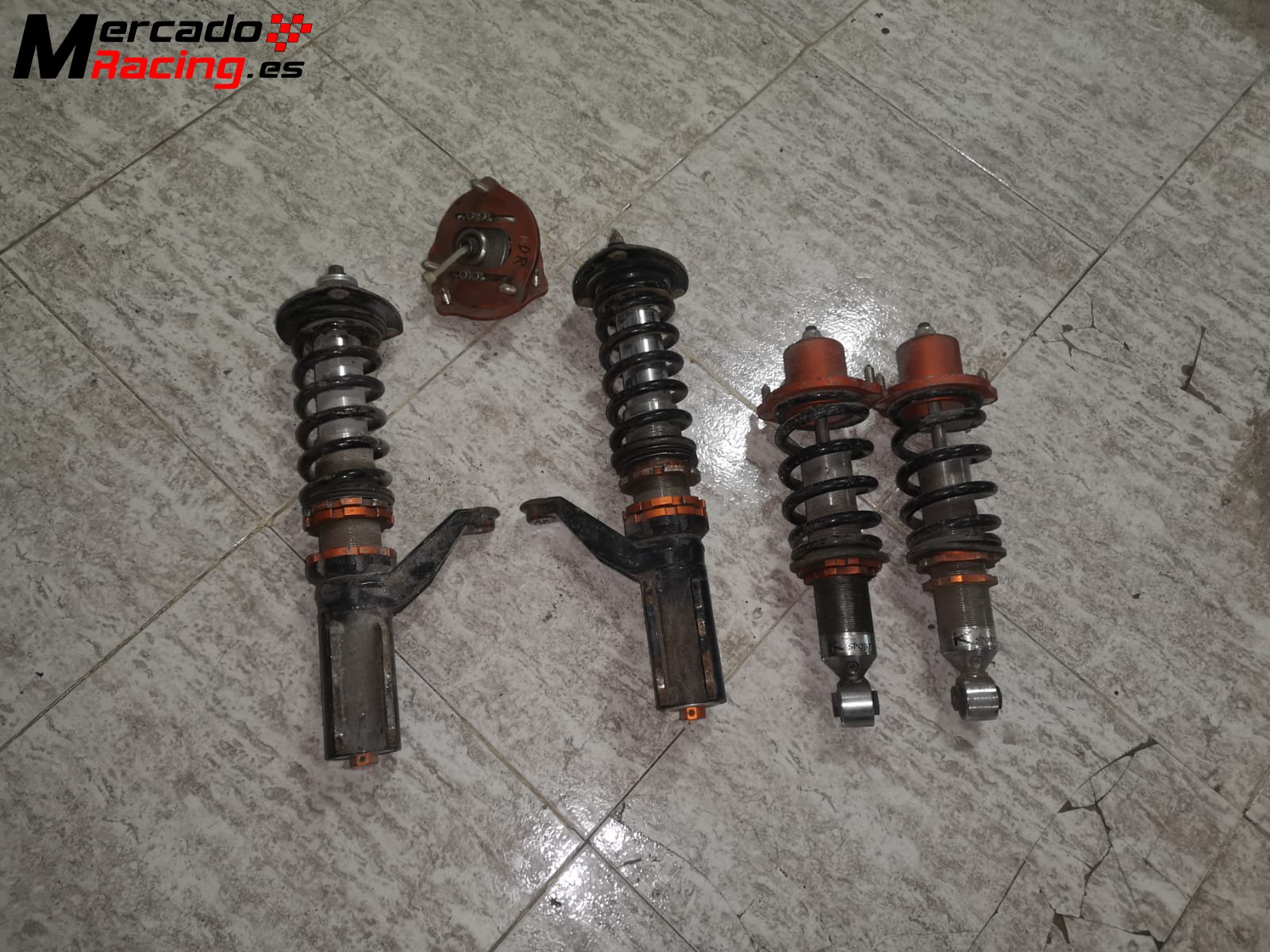  se venden suspensiones cuerpo roscado delanteras,  traseras y copelas