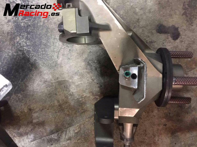 Vendo dos manguetas delanteras de ibiza kitcart evo 2 