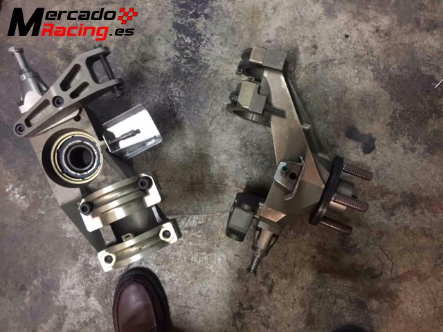 Vendo dos manguetas delanteras de ibiza kitcart evo 2 