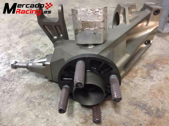 Vendo dos manguetas delanteras de ibiza kitcart evo 2 