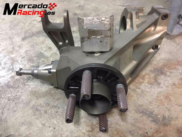 Vendo dos manguetas delanteras de ibiza kitcart evo 2 