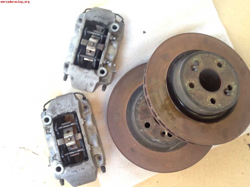 Brembo clio sport con adaptadores para 182