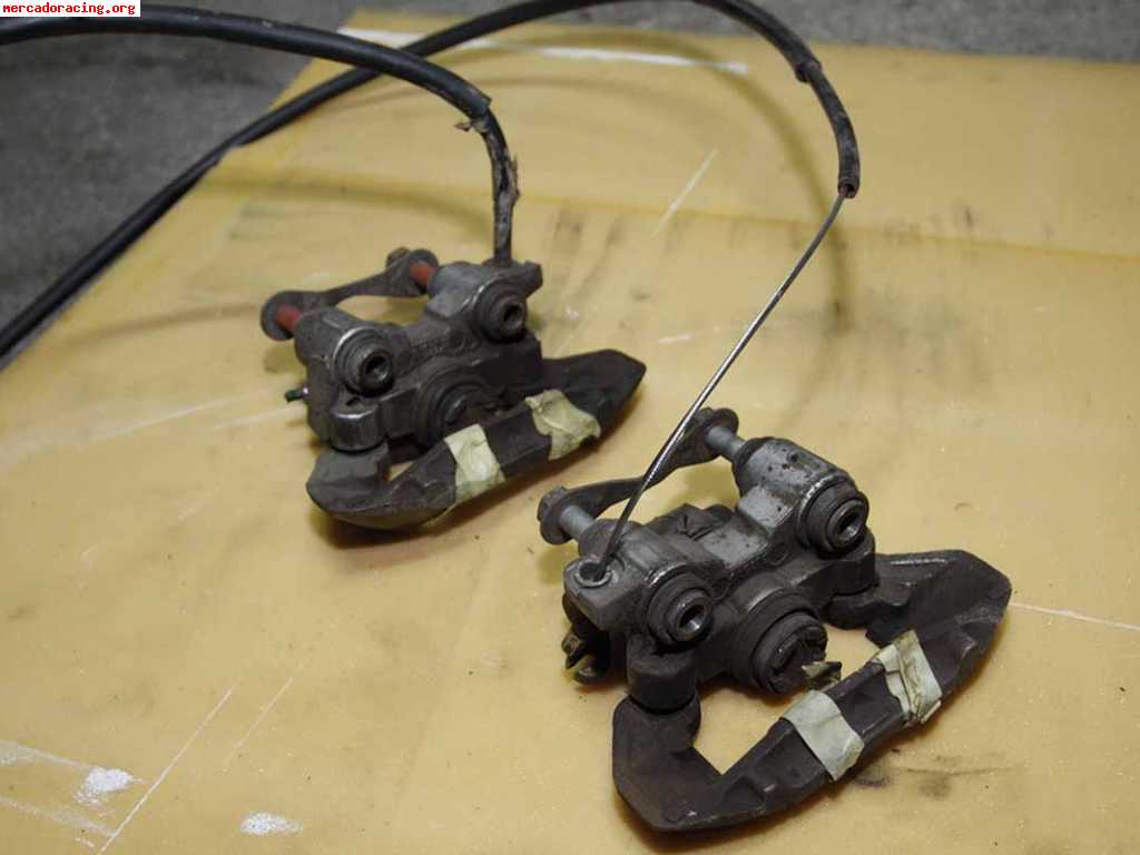 Pinzas traseras renault clio 16v