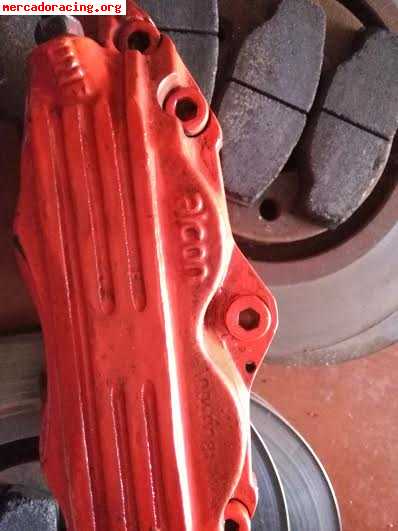 Pinzas de frenos alcon de la copa saxo