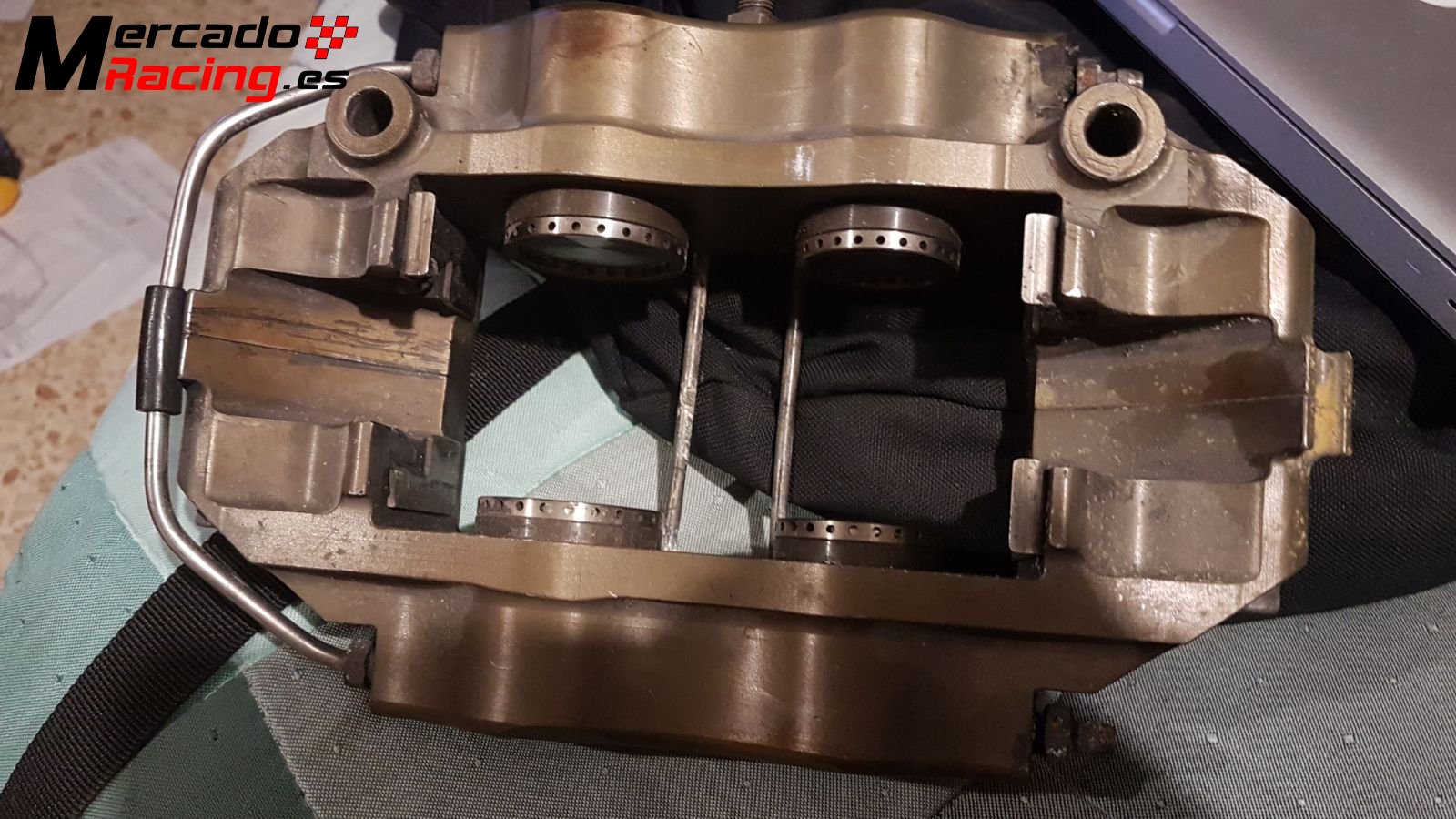 Pinzas brembo cuatro pistones - dallara  f3