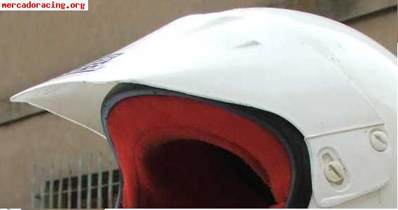 Compro visera sparco yes