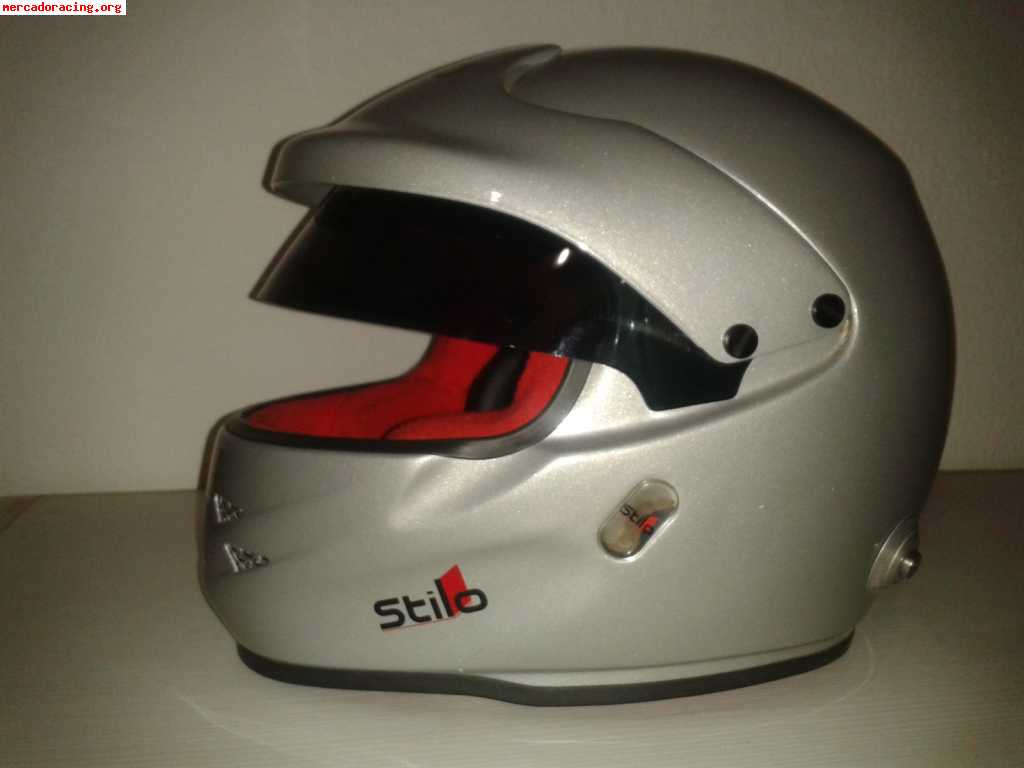 Vendo casco stilo sr3 cerrado etiqueta roja 200e