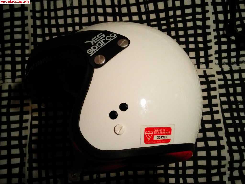 Casco yes sparco