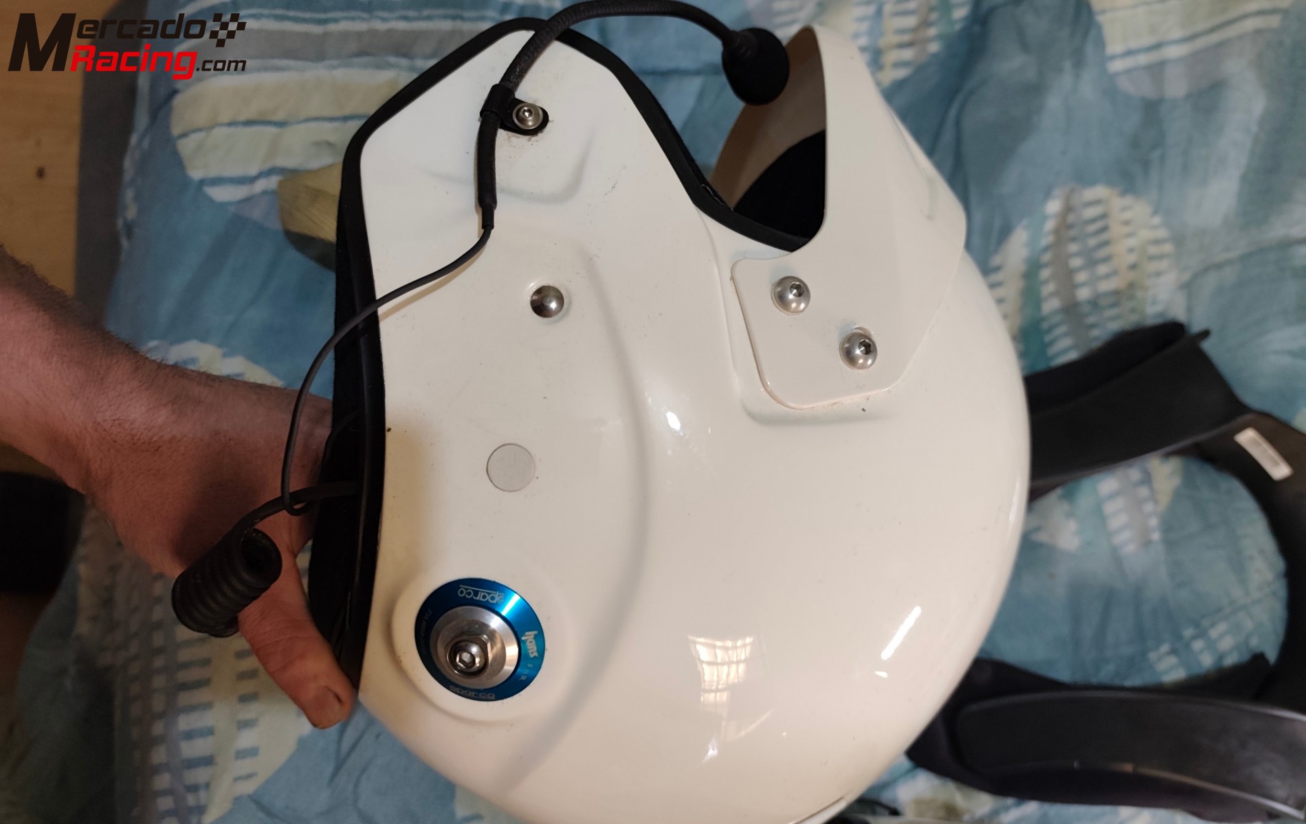 Se venden dos cascos sparco con seis carreras