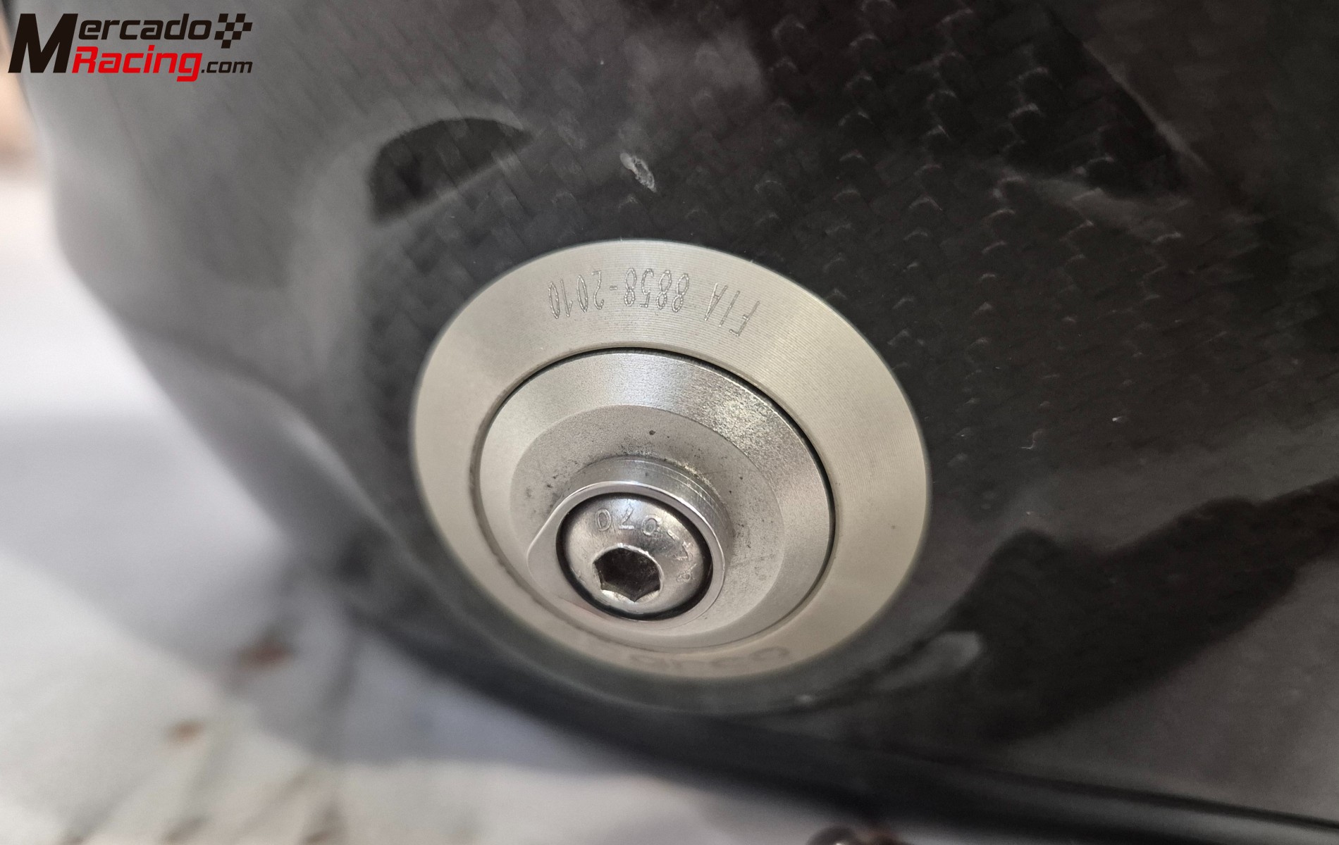 Casco sparco carbono