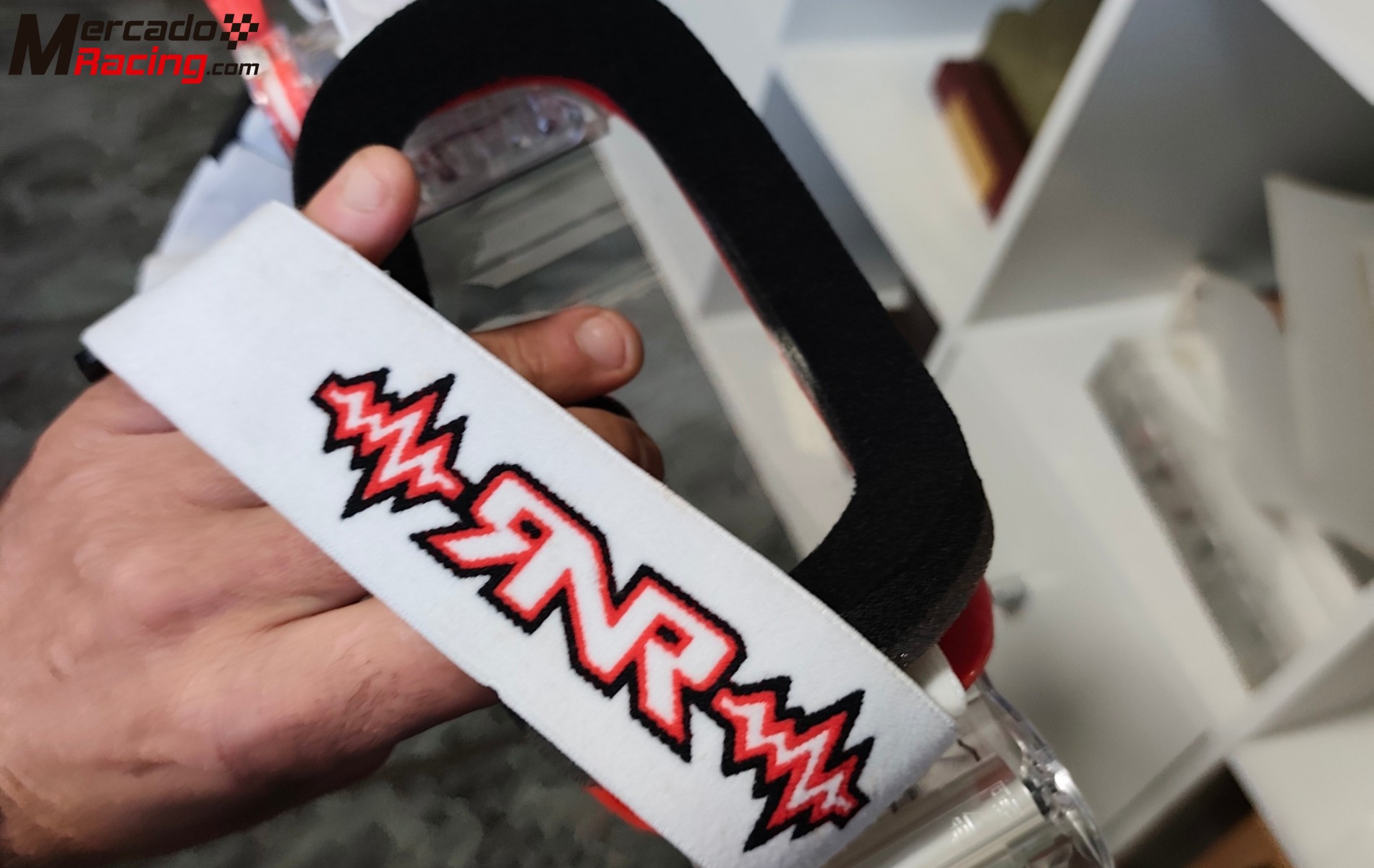 Vendo casco karts cross homologado  + gafas 