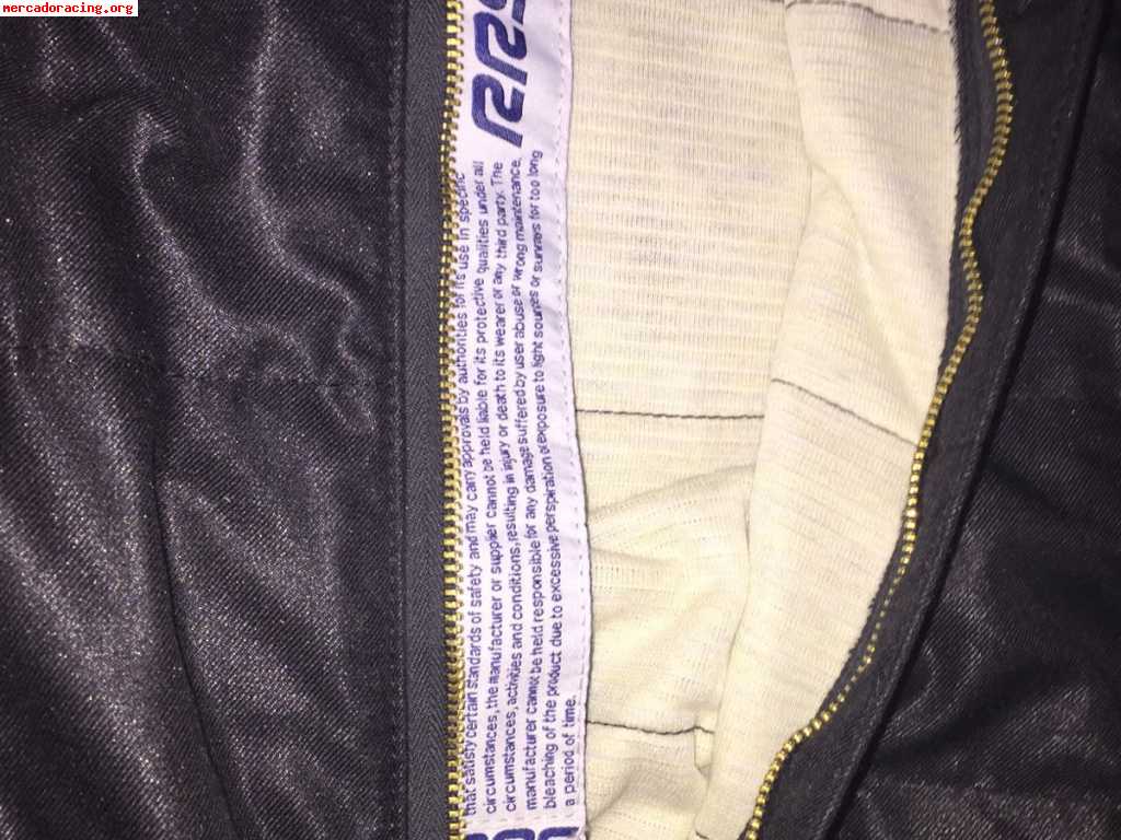 Vendo mono rrs sin estrenar con etiquetas