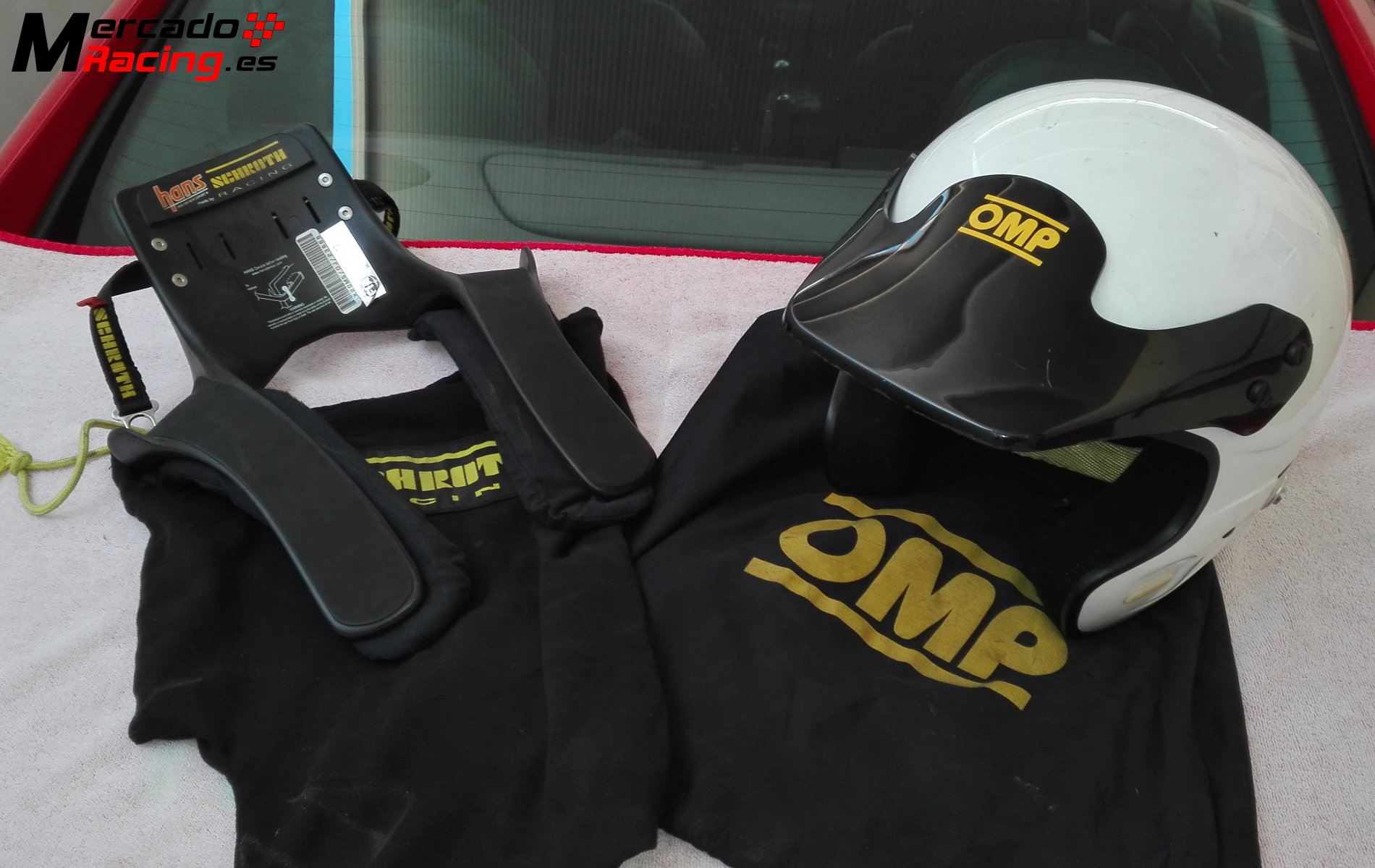 Equipacion completa piloto casco hans mono interior botas gu