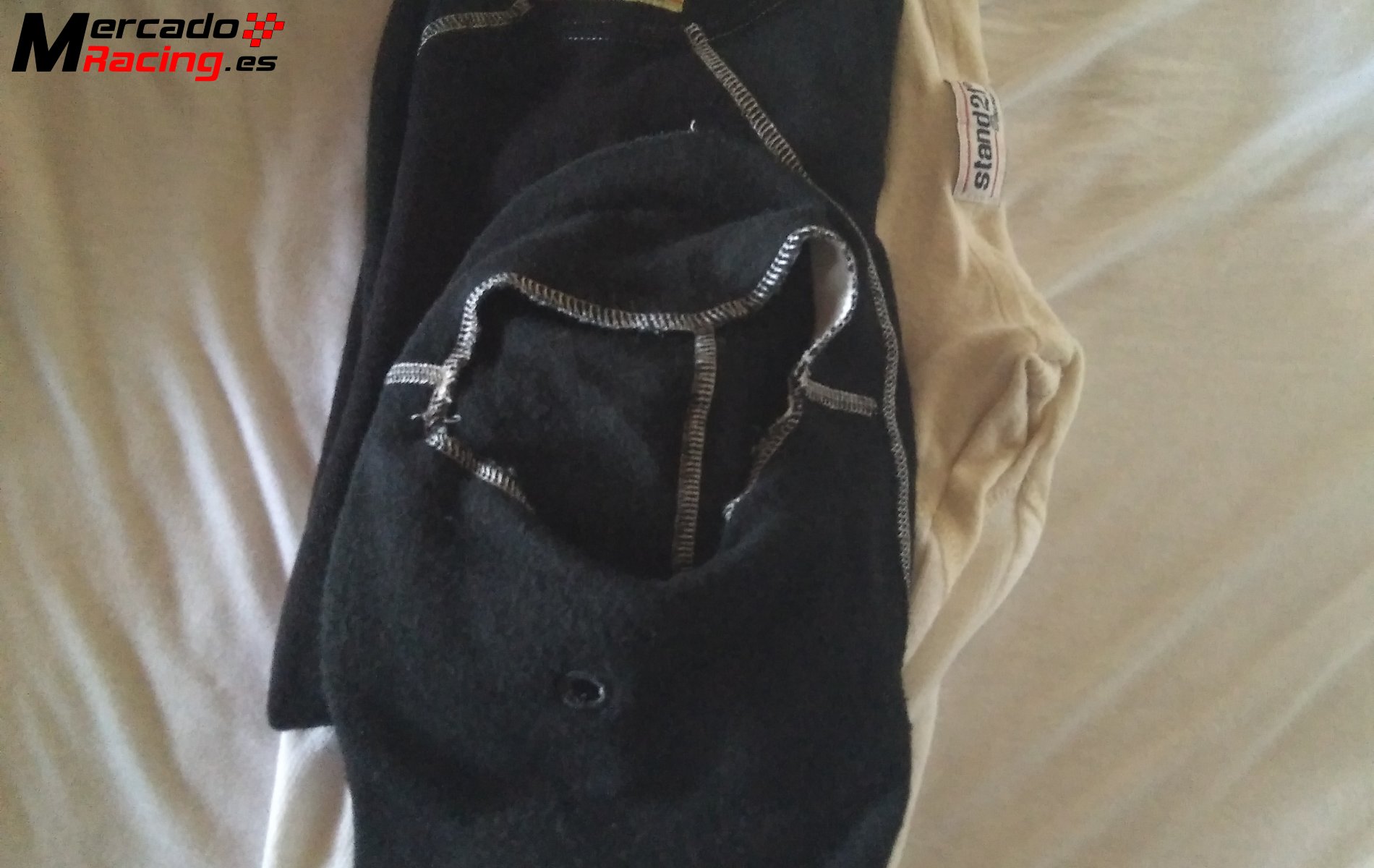 Ropa interior stand 21