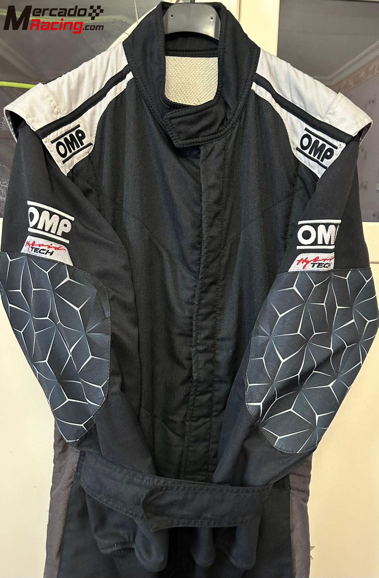 Mono omp tecnica hybrid talla 50