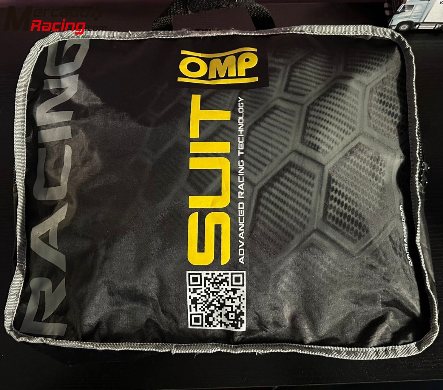 Mono omp tecnica hybrid talla 50